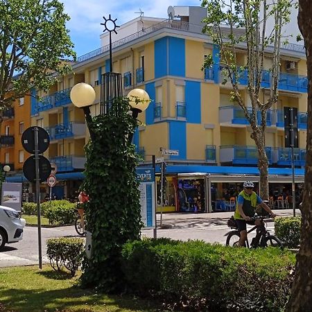 Appartamento In Centro 比比翁 外观 照片